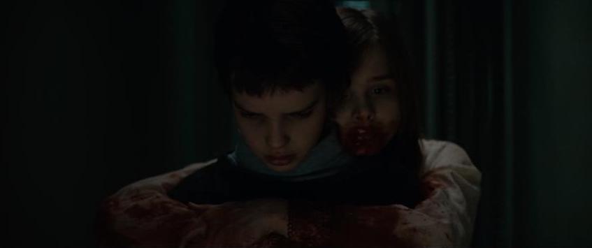 Let Me In (2010) screenshot