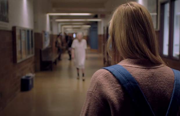 It Follows (2014) screenshot