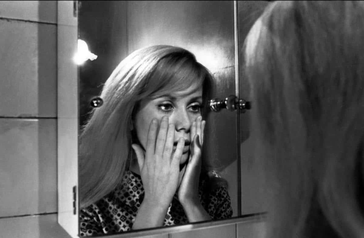 Repulsion (1965) screenshot