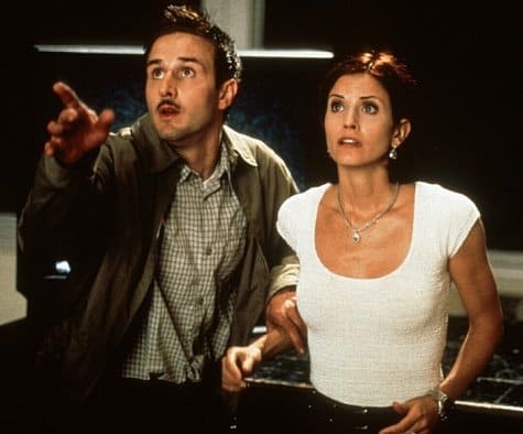 Scream 2 (1997) screenshot