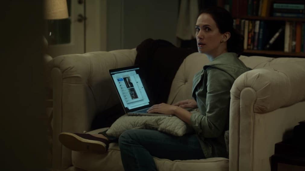 Hush (2016) screenshot