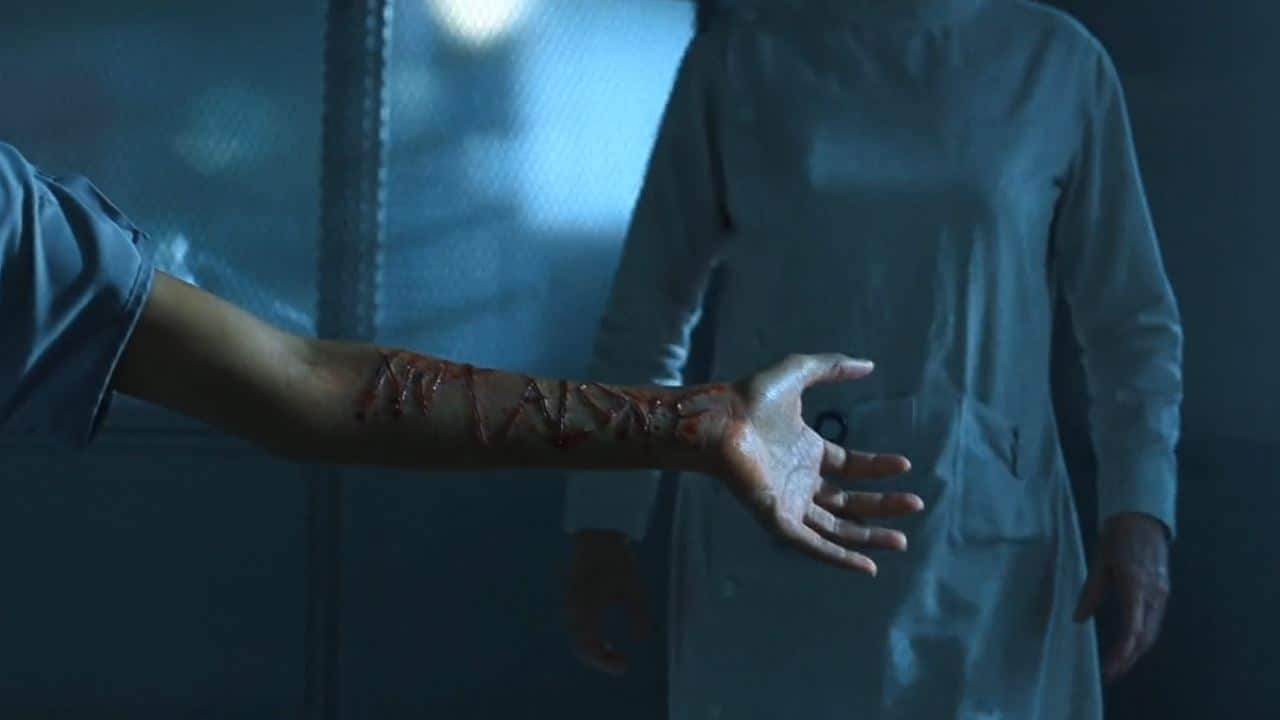 Gothika (2003) screenshot