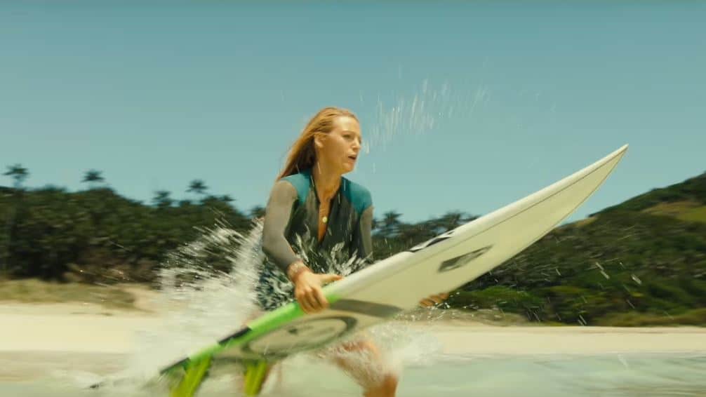 The Shallows (2016) screenshot