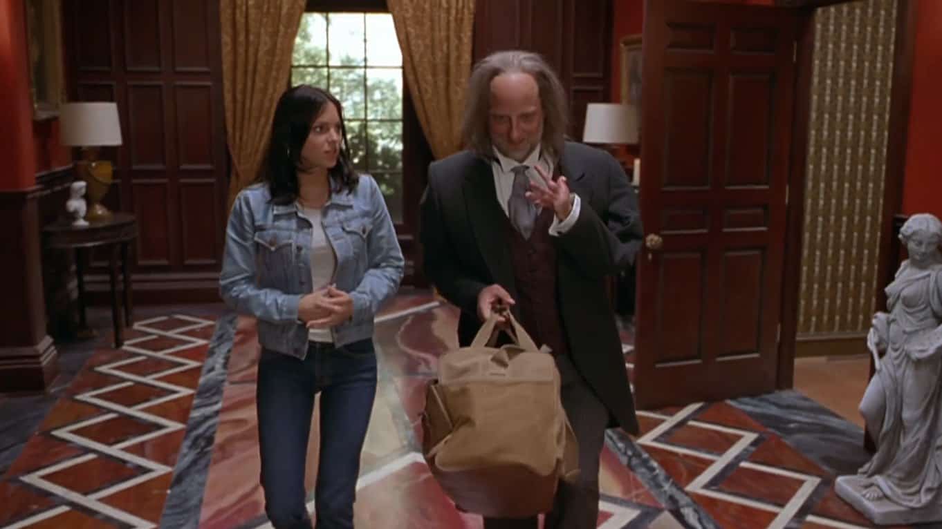 Scary Movie 2 (2001) - IMDb