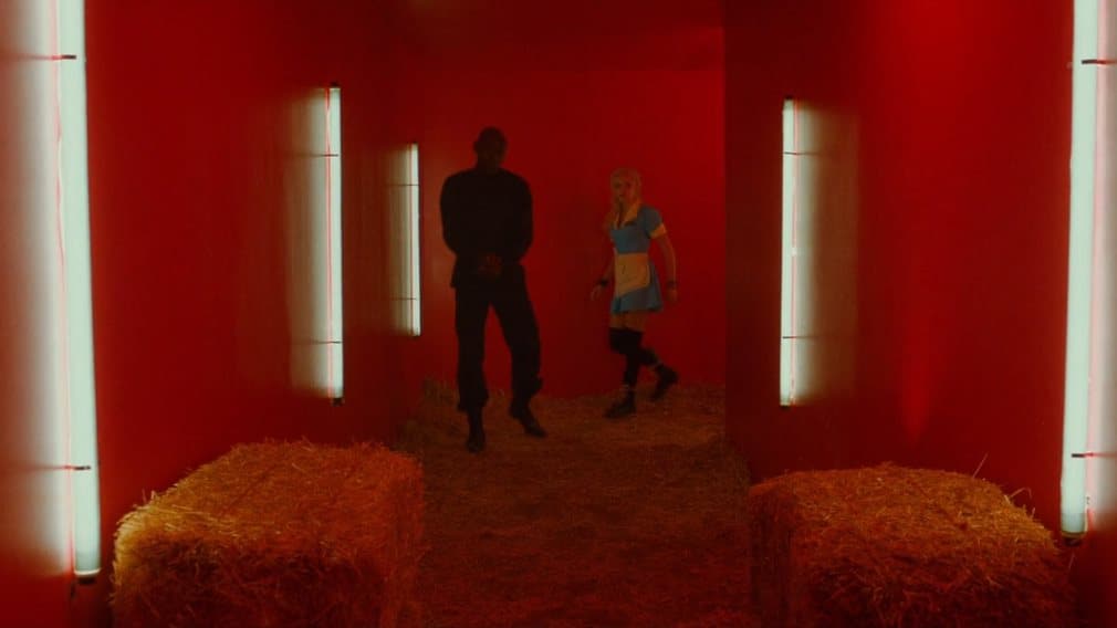 The Guest (2014) screenshot