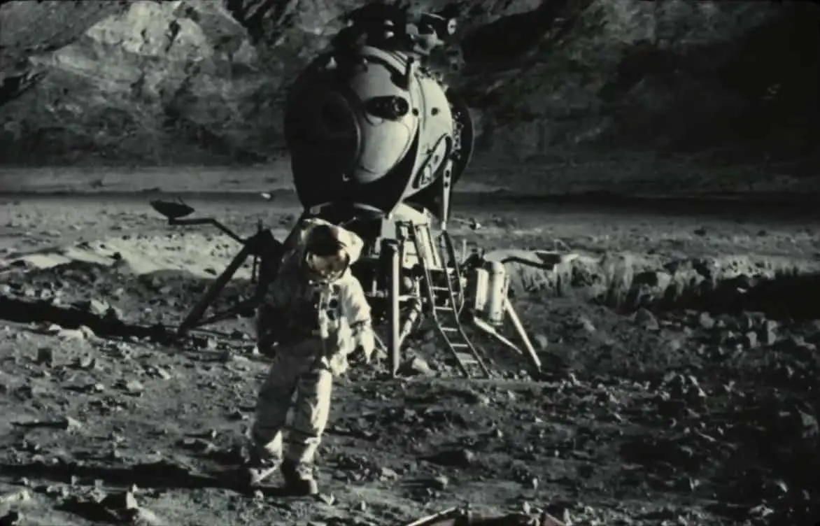 Apollo 18 (2011) screenshot