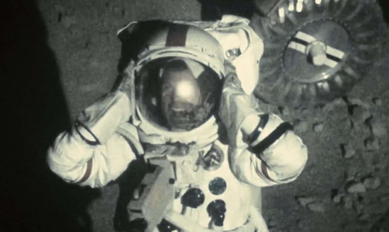 Apollo 18 (2011) screenshot