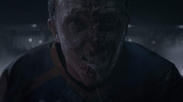 Goal of the Dead (2014) screenshot