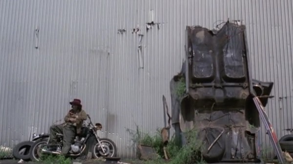 Street Trash (1987) screenshot