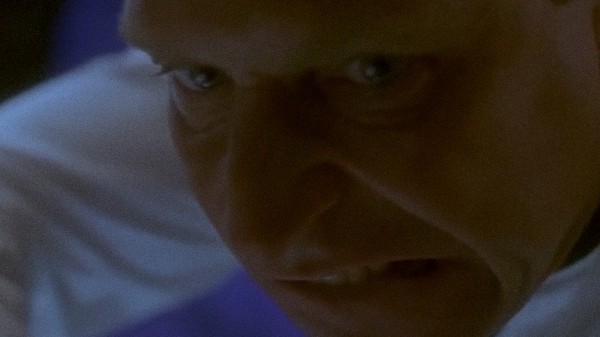 The Dentist (1996) screenshot