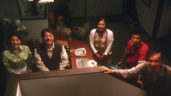 The Happiness of the Katakuris (2001) screenshot