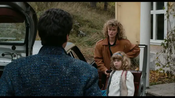 The Visitors (1988) screenshot