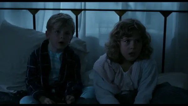 The Visitors (1988) screenshot