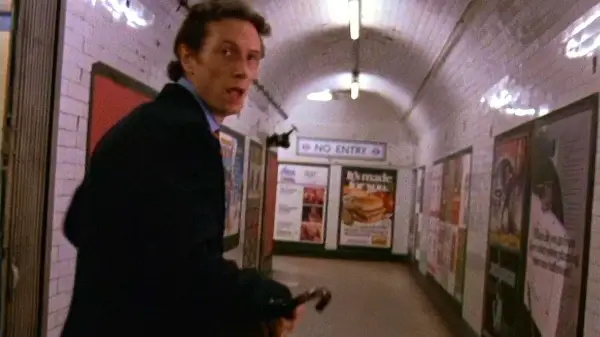 An American Werewolf in London (1981) screenshot